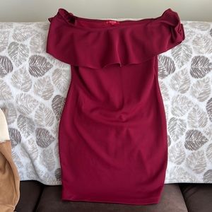 Off the shoulder red guess dress